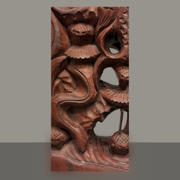 Fisherman with his catch Statue - Image 6