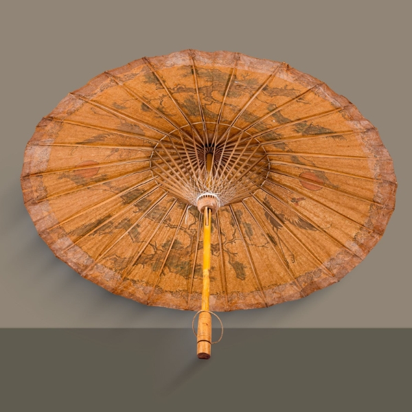 Vintage Asian Hand-Painted Paper Parasol with Crane and Pine Motif - Image 3